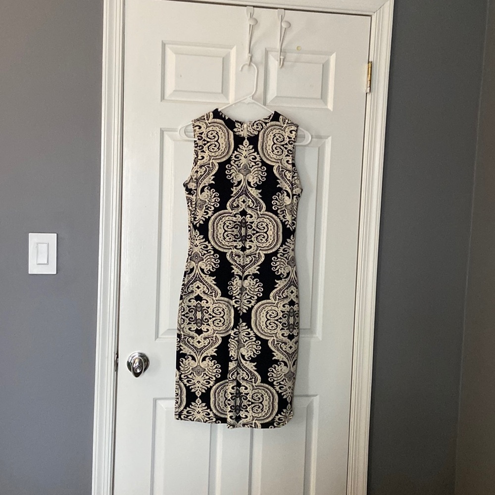 J. McLaughlin black/cream sleeveless dress
